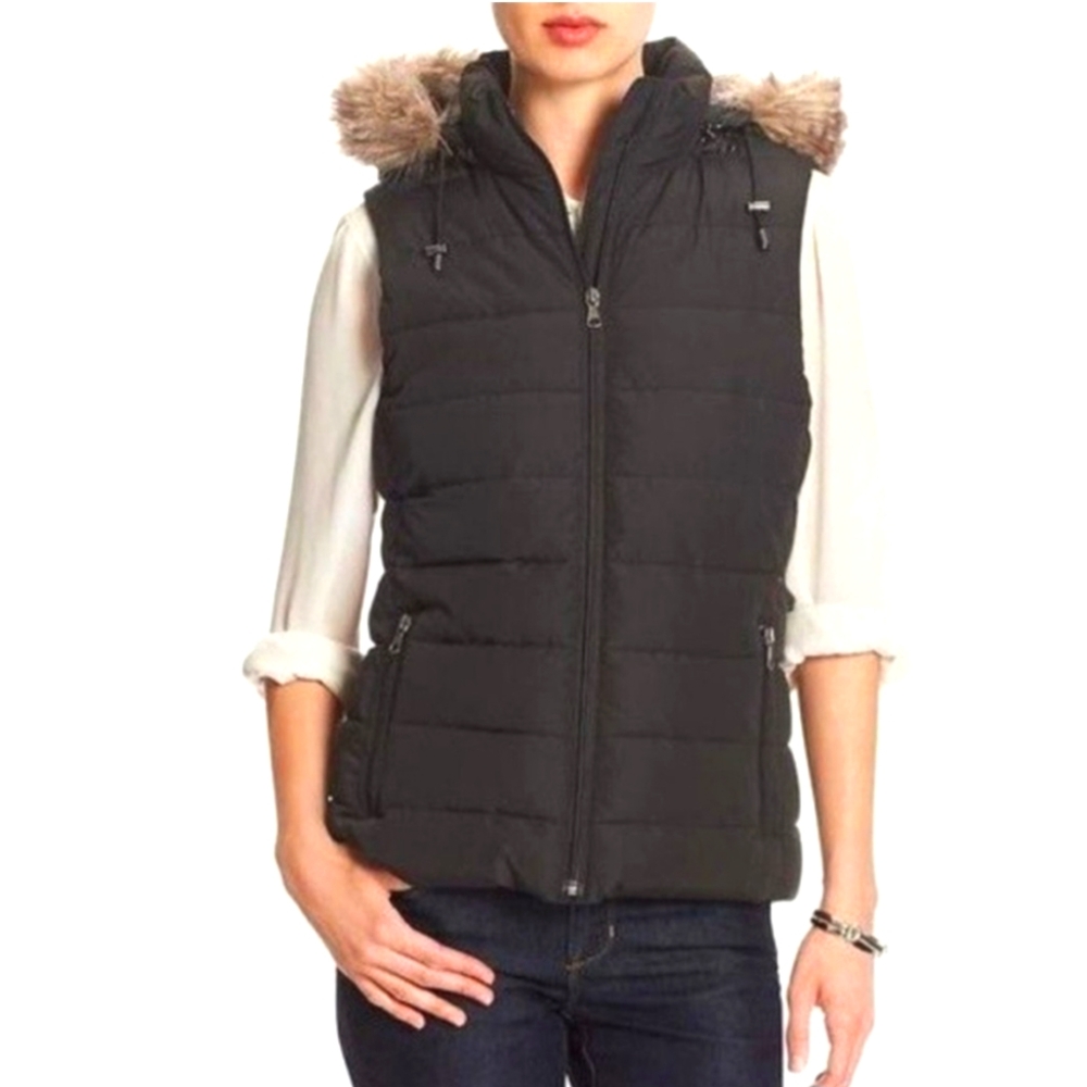 Banana Republic Hooded Puffer Vest